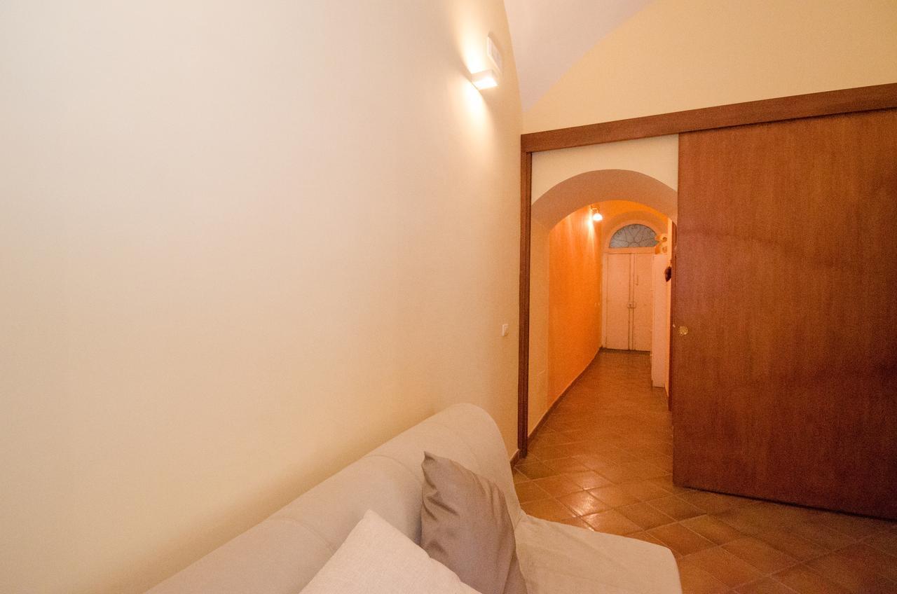B&B L'Incrocio Salerno Bagian luar foto
