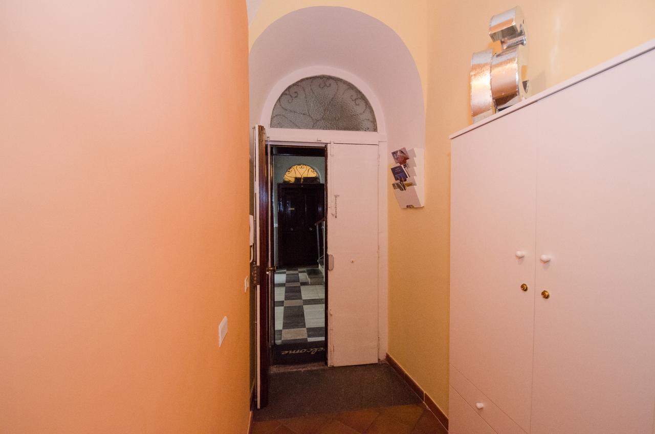 B&B L'Incrocio Salerno Bagian luar foto