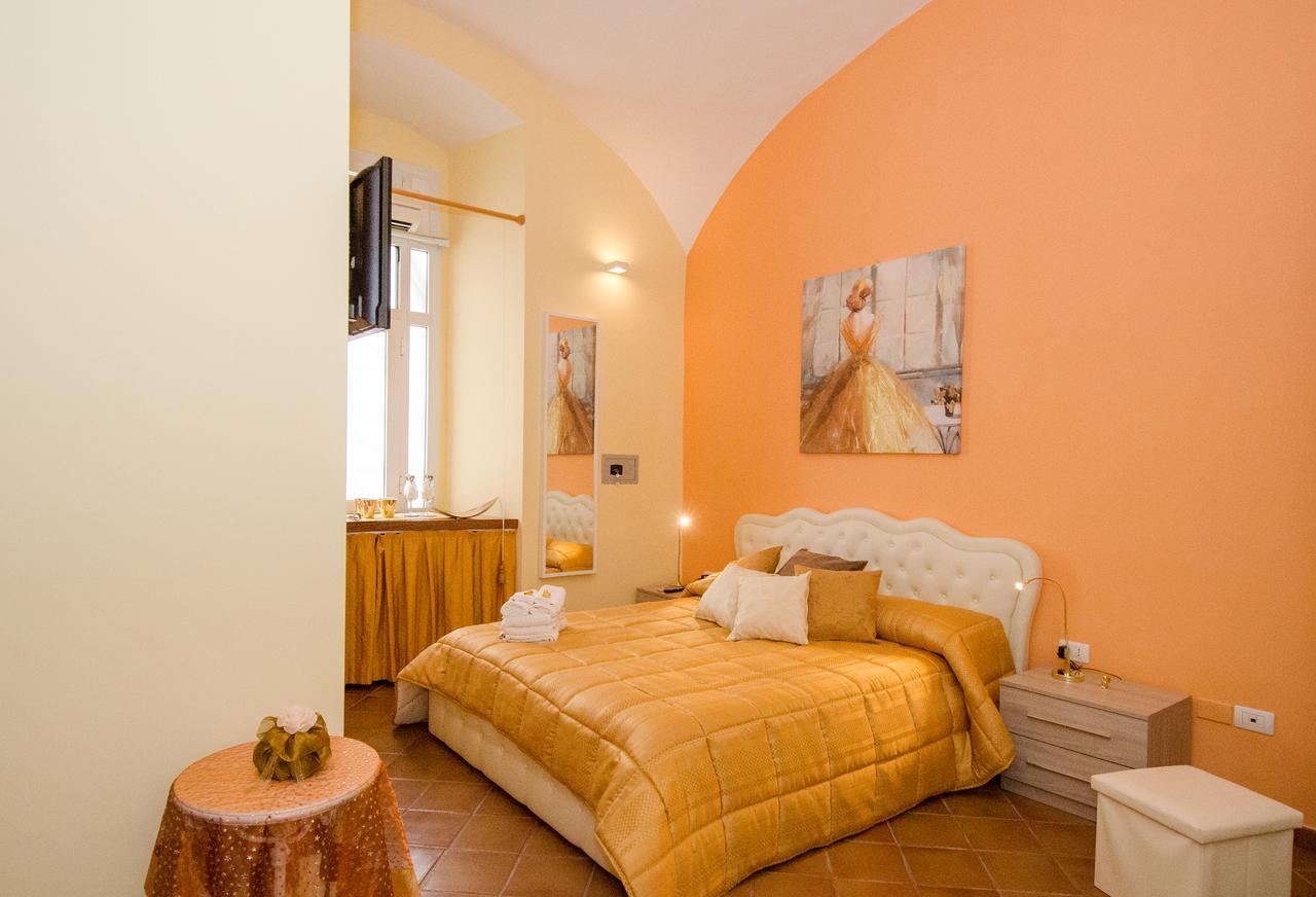 B&B L'Incrocio Salerno Bagian luar foto