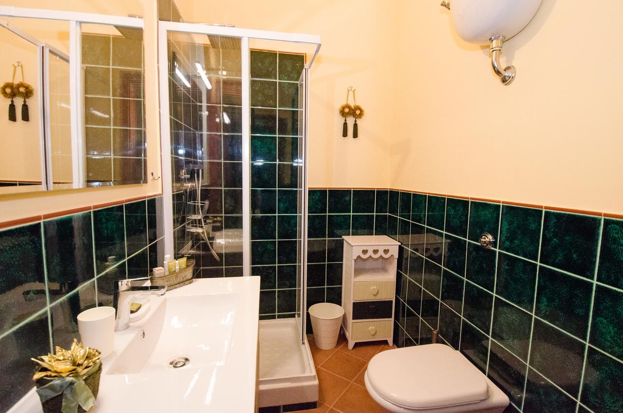 B&B L'Incrocio Salerno Bagian luar foto