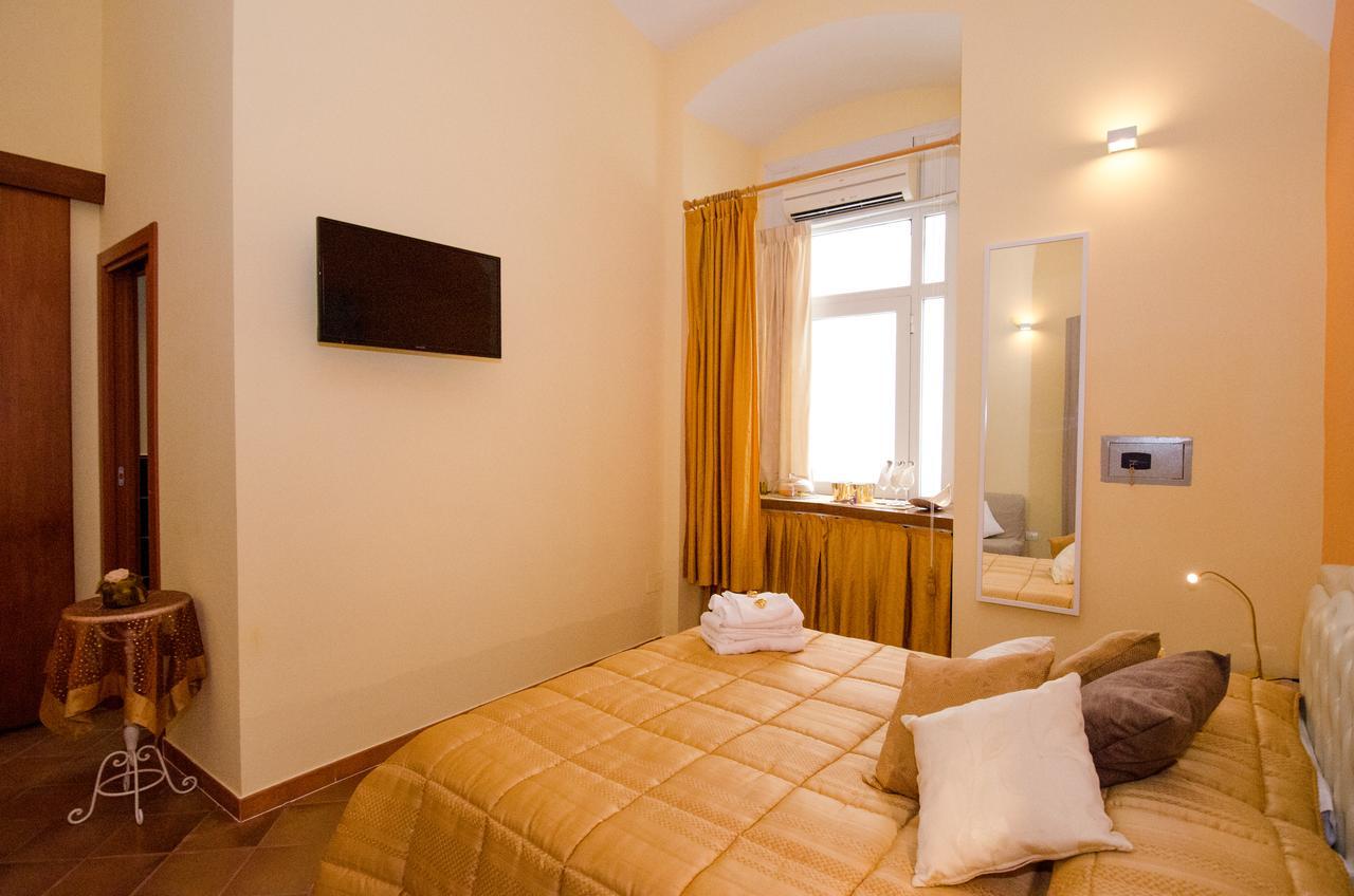 B&B L'Incrocio Salerno Bagian luar foto
