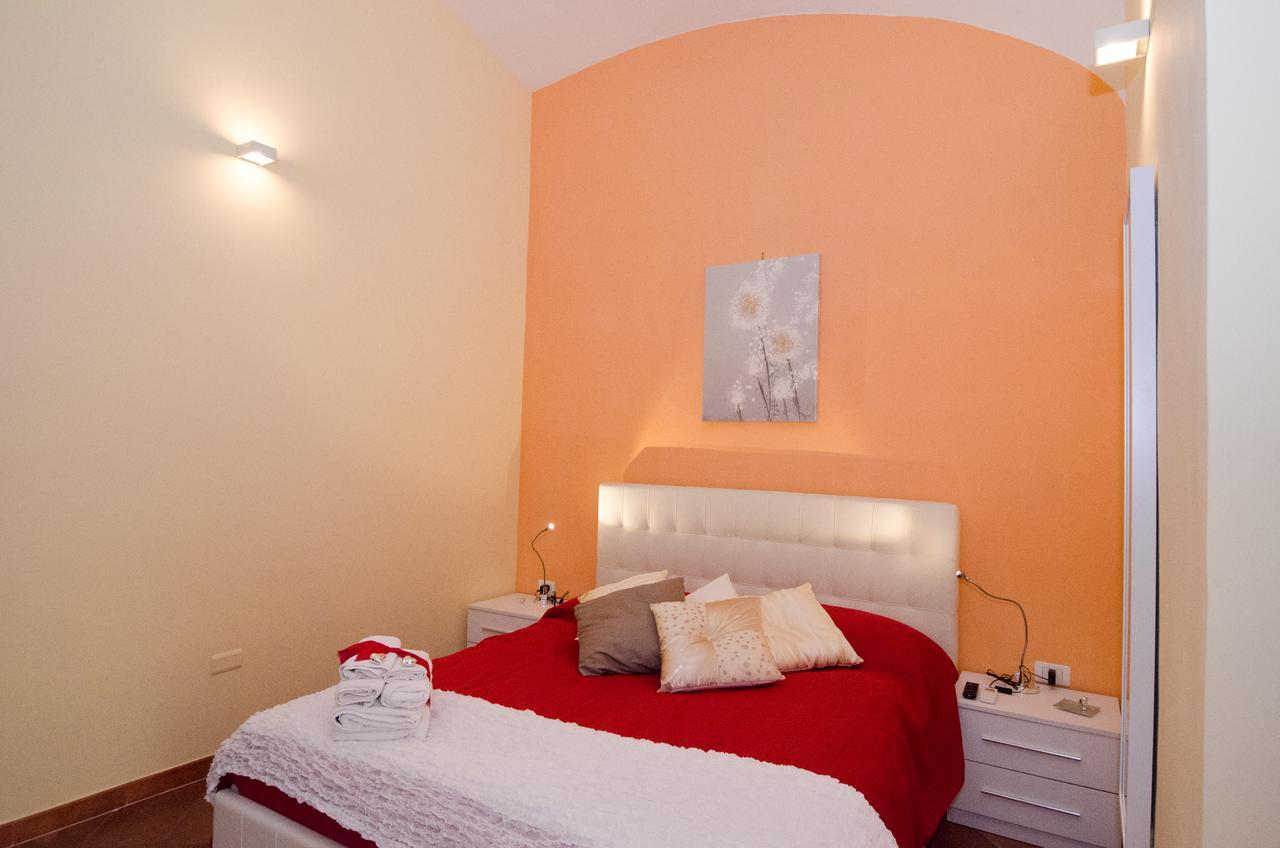 B&B L'Incrocio Salerno Bagian luar foto