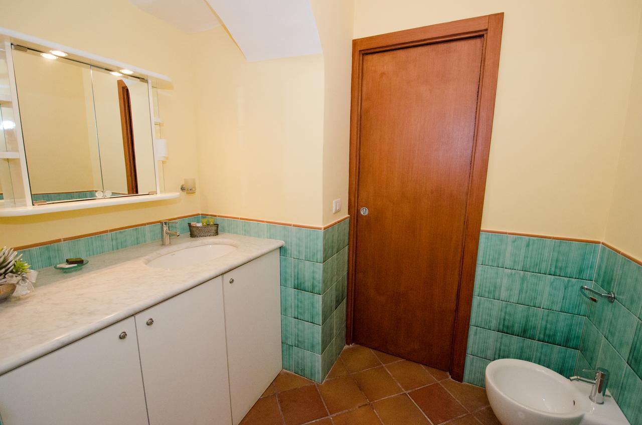 B&B L'Incrocio Salerno Bagian luar foto