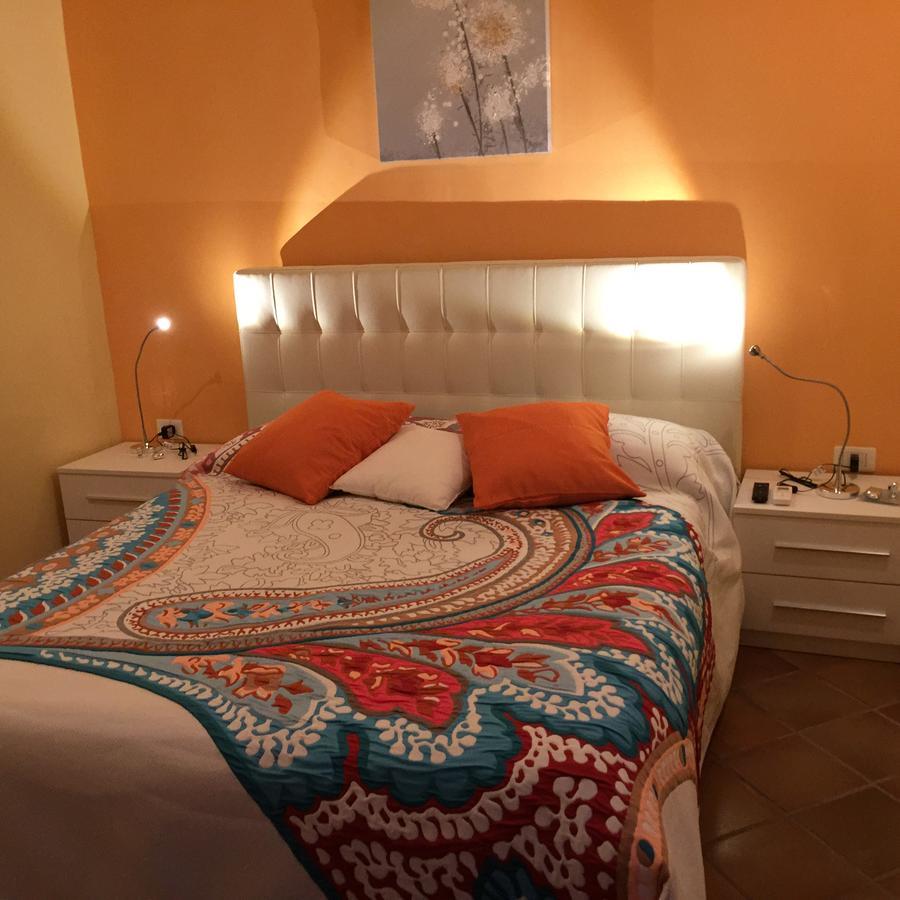 B&B L'Incrocio Salerno Bagian luar foto