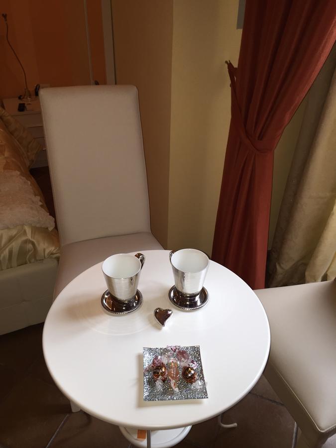 B&B L'Incrocio Salerno Bagian luar foto
