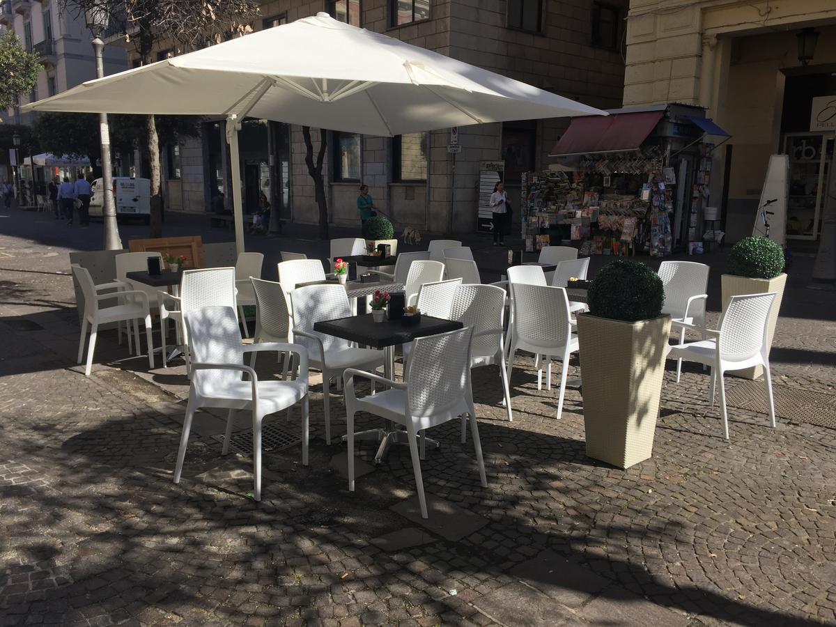 B&B L'Incrocio Salerno Bagian luar foto